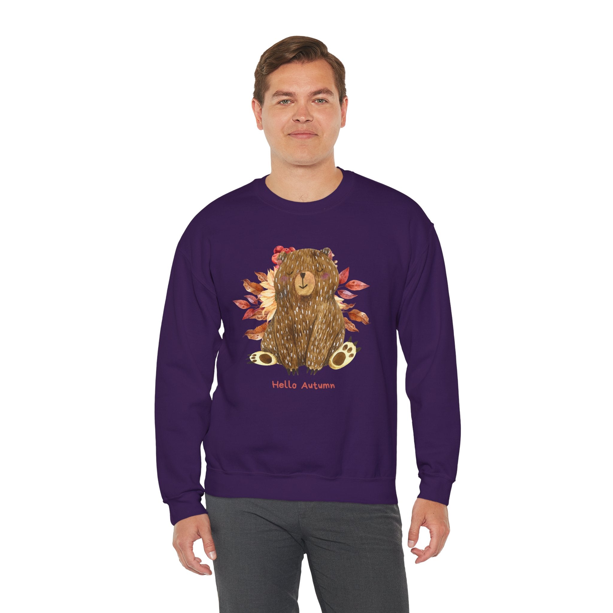 Cozy Bear Sweatshirt for Autumn, Unisex Crewneck with Fall Vibes, Ideal for Thanksgiving, Casual Wear