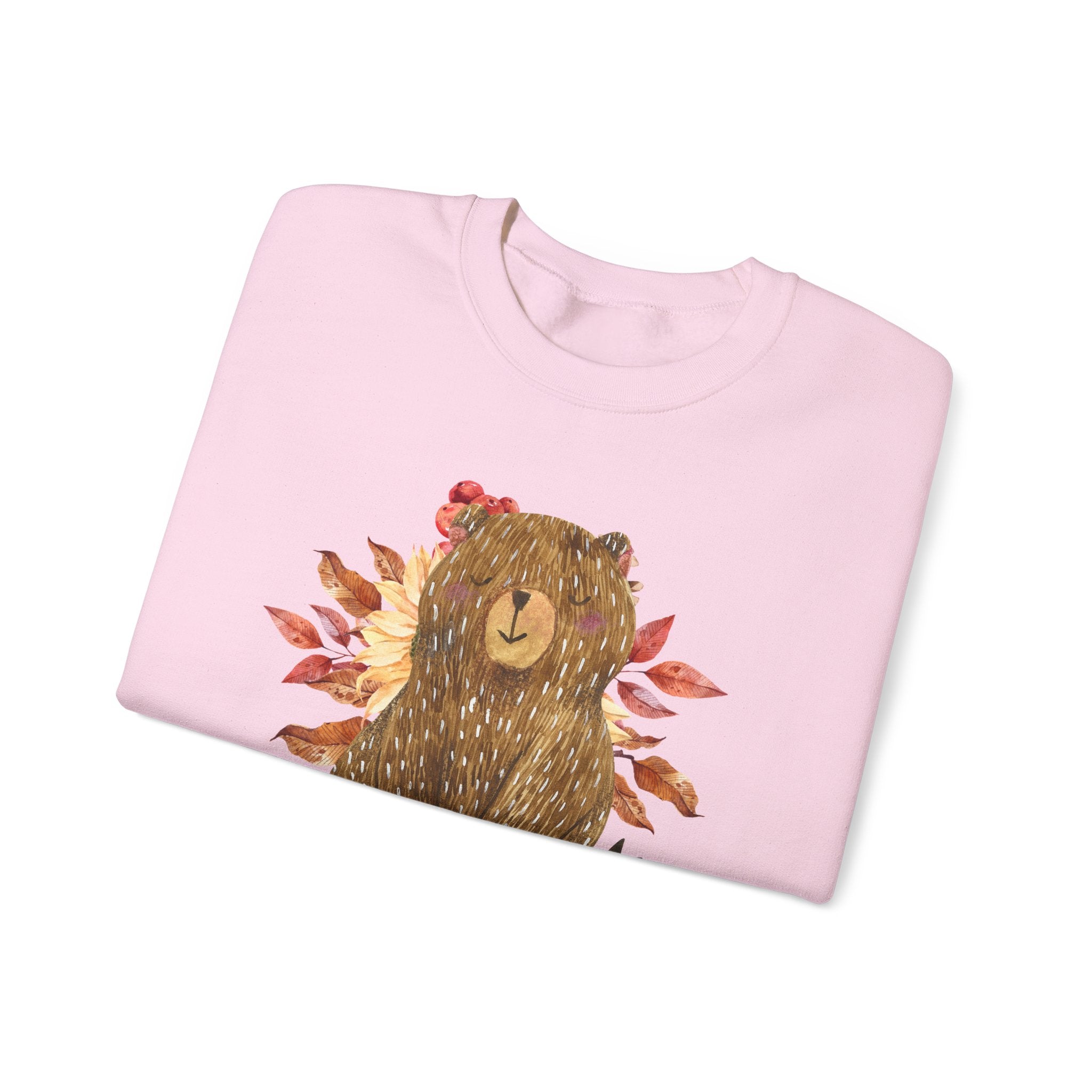 Cozy Bear Sweatshirt for Autumn, Unisex Crewneck with Fall Vibes, Ideal for Thanksgiving, Casual Wear